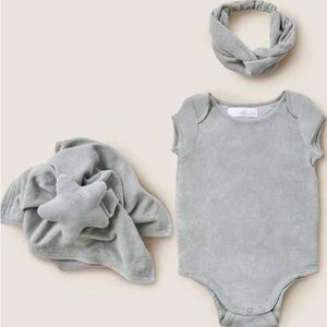 Barefoot Dreams CozyTerry Onesie Baby Bundle 18-24 months